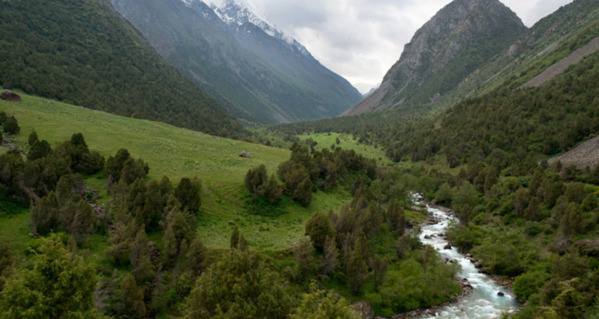 Alamedin Gorge